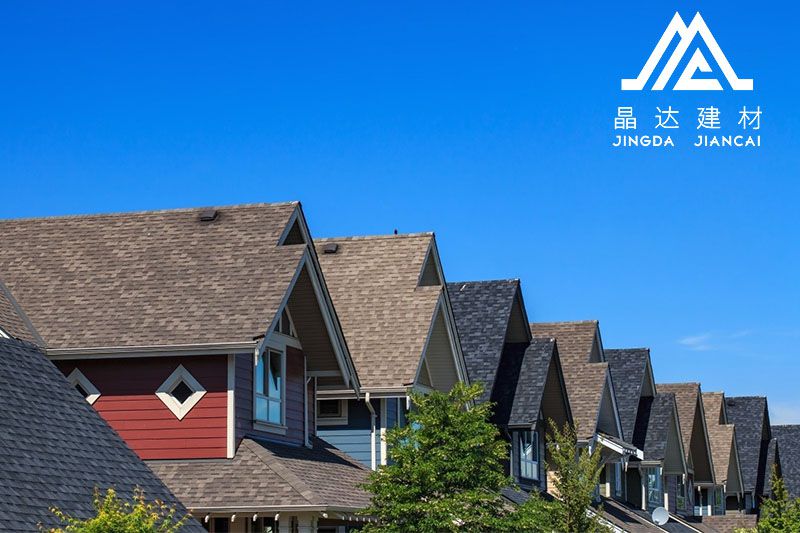 【沥青瓦厂家】说说玻纤瓦的优点 【沥青瓦厂家】说说玻纤瓦的优点